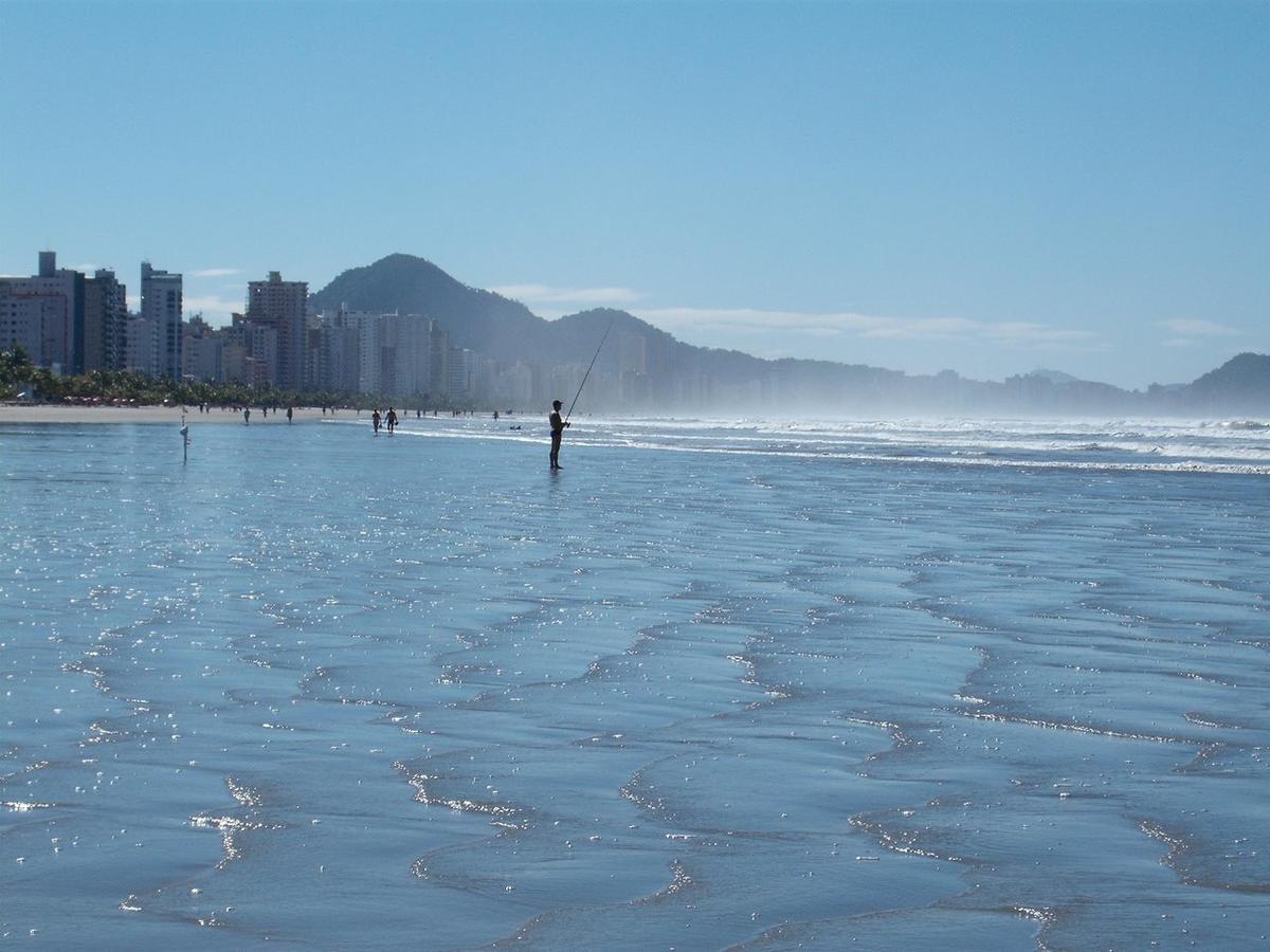 Ape Temporada Praia Grande Sp Completo Com Piscina, Churrasqueira, Estacionamento Exterior foto