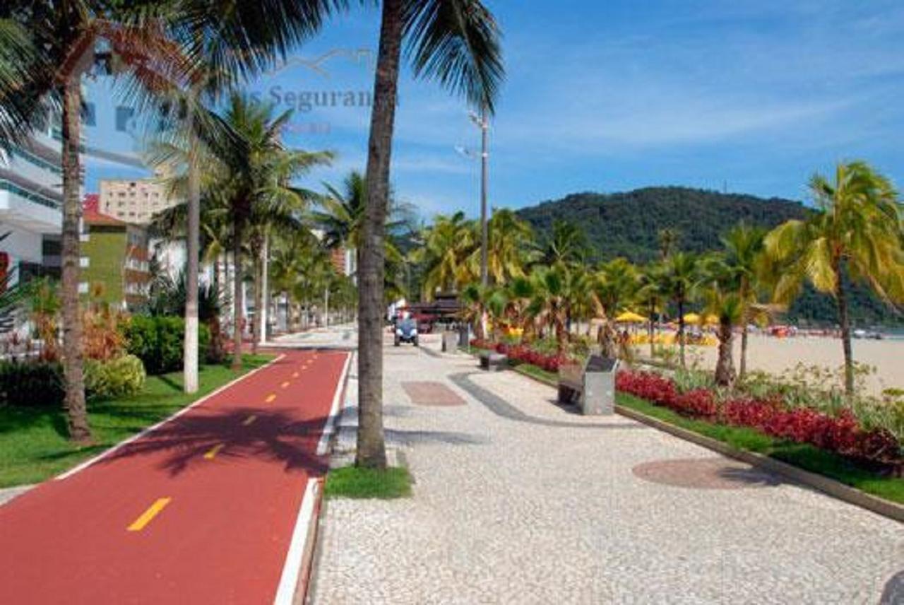 Ape Temporada Praia Grande Sp Completo Com Piscina, Churrasqueira, Estacionamento Exterior foto